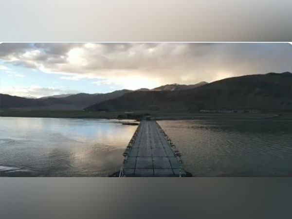 Indian Army's engineering marvel! A bridge over Indus river in Ladakh
