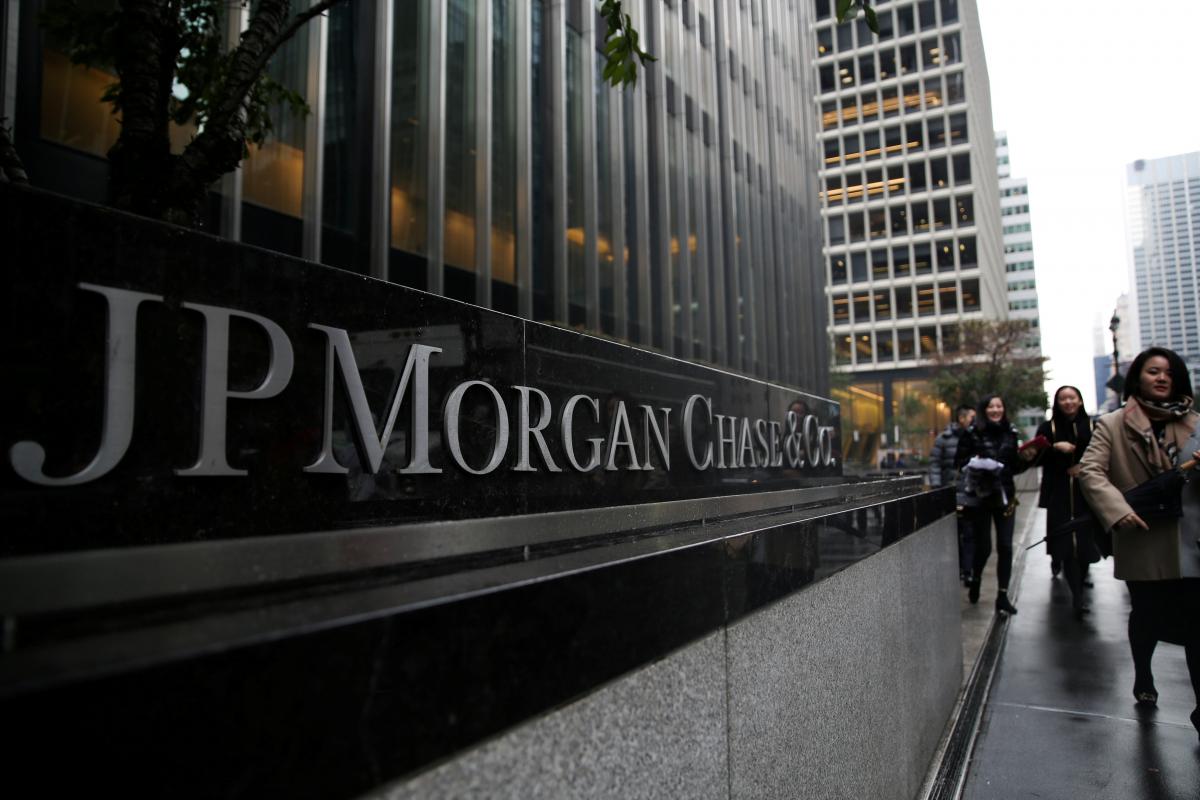 JP Morgan raise probability of Britain staying into 40 pct
