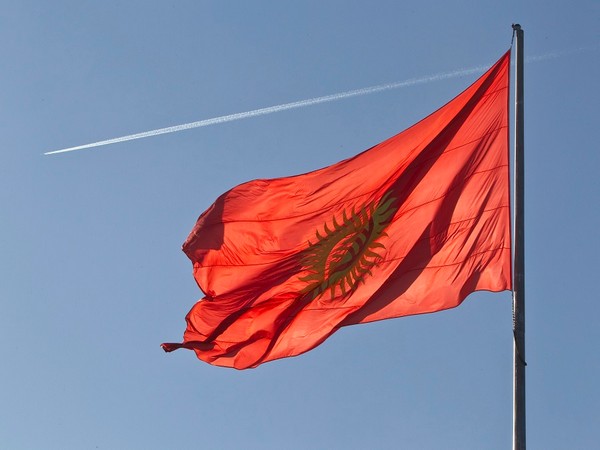 Kyrgyz president dismisses Cabinet of Ministers