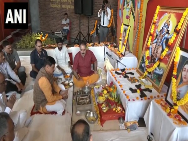 Unity Through Rituals: Madhya Pradesh Celebrates Vijayadashami with Shastra Puja