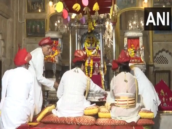 Scindia Family Honors Tradition with Vijayadashmi Rituals in Gwalior