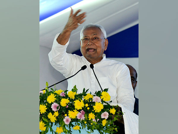 Bihar Leaders Extend Heartfelt Greetings on Vijayadashami