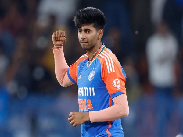 Lee Picks Yadav for India-Australia Clash Amid Shami Doubts