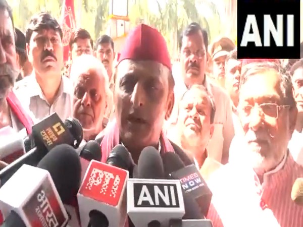 Political Clash: Akhilesh Yadav Defends Madrasas Against BJP's Proposed Funding Cuts