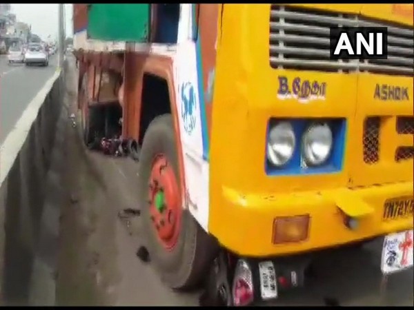 TN: Woman rider hit by truck while trying to avoid AIADMK flagpole in Coimbatore