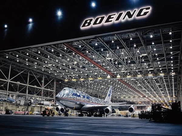 Boeing posts USD4.16 billion loss on problems with its 787 jet