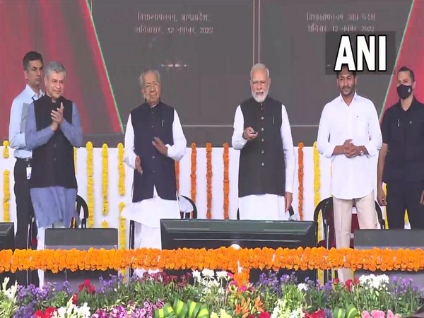 PM Modi lays foundation stone of projects worth over Rs 10,500 cr in Andhra