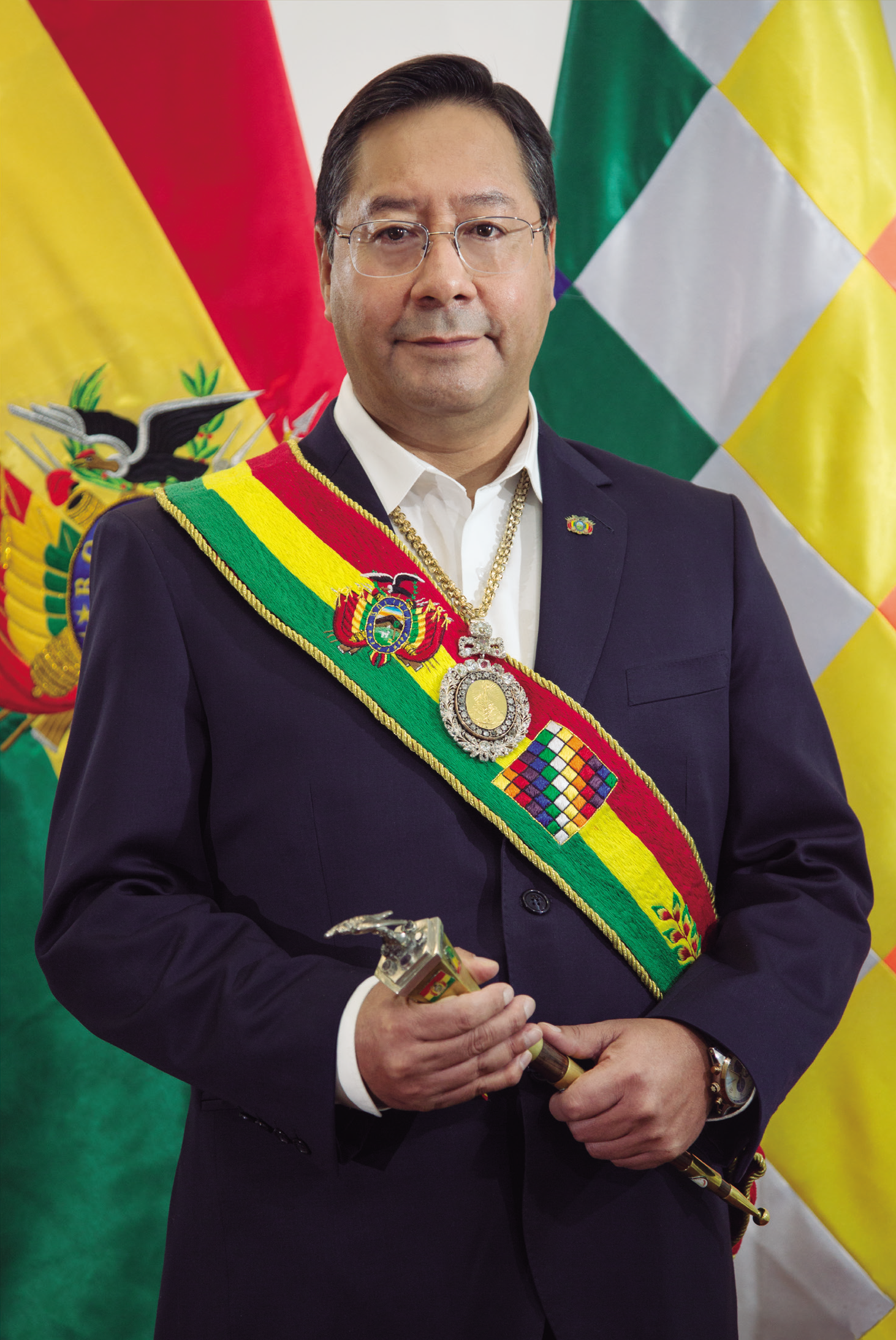 Bolivian Democracy at Risk: President Alerts of Irregular Troop Move