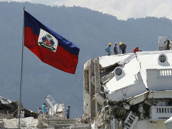 Haiti's New PM Amid Crisis, Flight Hit by Gunfire Spurs Airline Suspensions