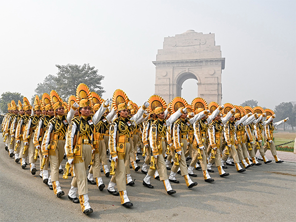 MHA Approves First All-Women CISF Battalion