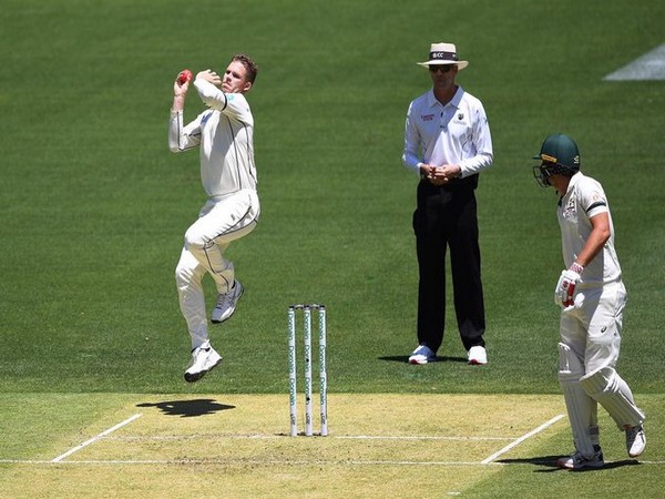 Cricket-Injury prevents N.Zealand's Ferguson from bowling in Perth