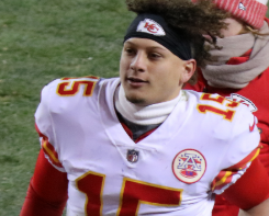 Mahomes displays cool demeanor on Super Bowl Opening Night