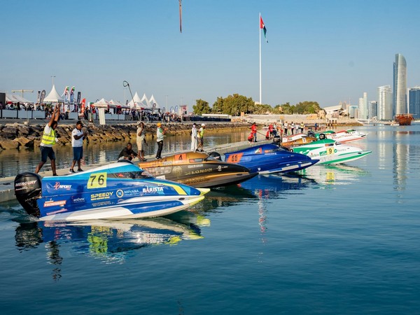 Thrills on the Waves: Abu Dhabi Hosts UAE Formula 4 Powerboat Championship