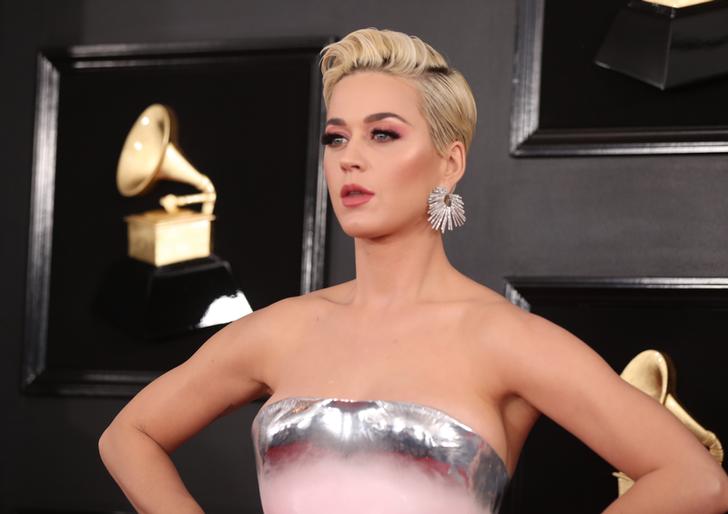 Entertainment News Roundup: Katy Perry sells rights to five albums including 'Teenage Dream' to Litmus Music; Drew Barrymore to pause show until Hollywood writers' strike ends and more