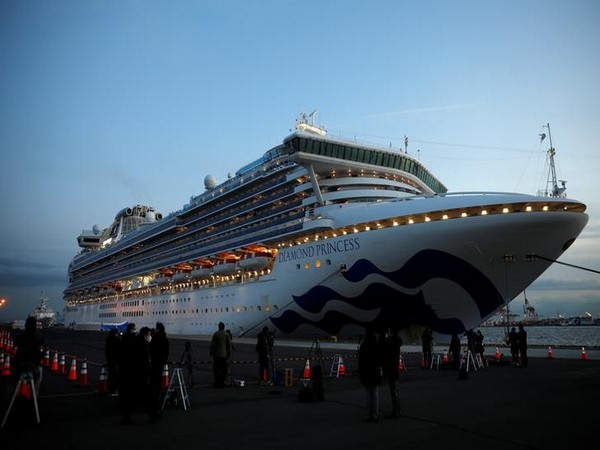 'Never been this happy'- passengers from virus-hit cruise ship arrive home in Taiwan
