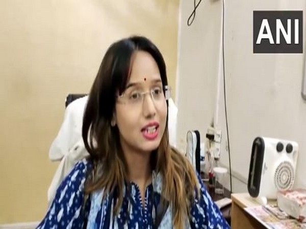 IAS officer poses as patient, inspects health centre in UP's Firozabad