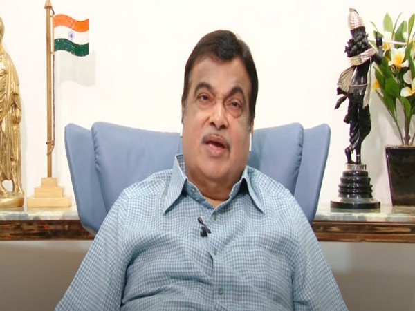 Major industries, govt agencies owe about Rs 5 lakh cr in outstanding dues to MSMEs: Gadkari