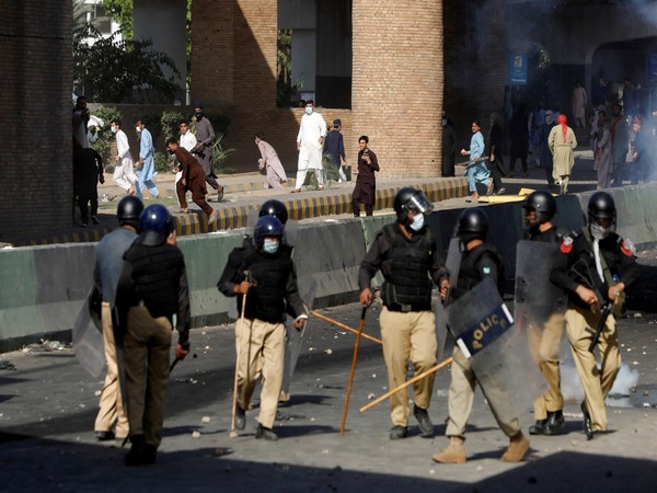Pakistan: Punjab police arrests 540 more leaders, workers of Imran Khan's party over violence