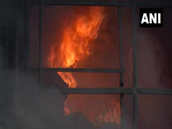 Fire breaks out at AIIMS hospital in Delhi