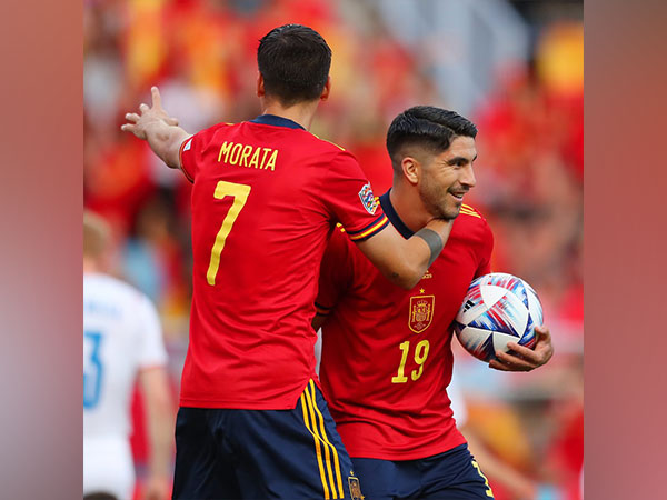 UEFA Nations League: Spain go top of group after 2-0 win against Czech Republic