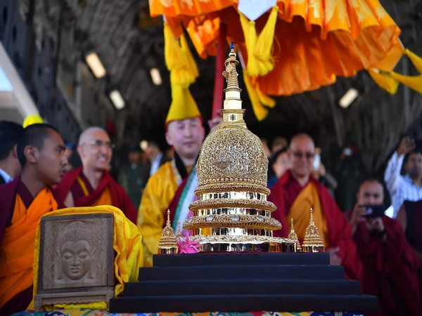 Lord Buddha's Holy Relics from India arrive in Mongolia