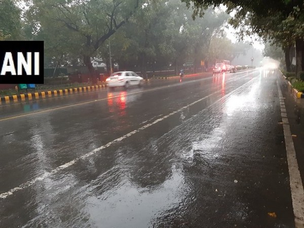 Light showers occur in UP