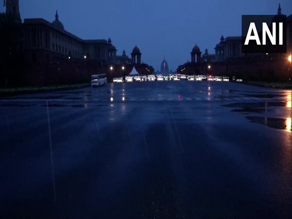 Rain lashes various parts of Delhi