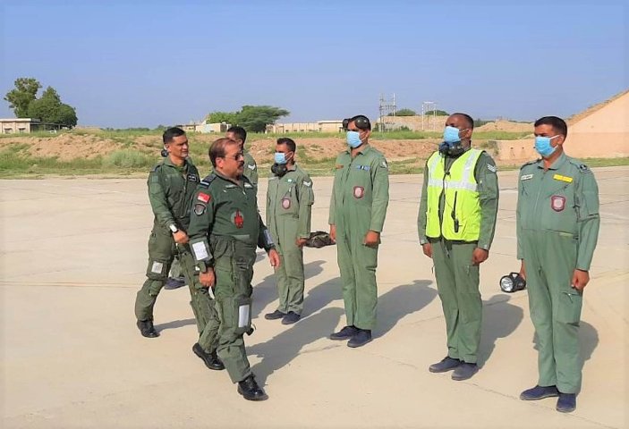Air Chief Marshal visits frontline airbase in Western Air Command