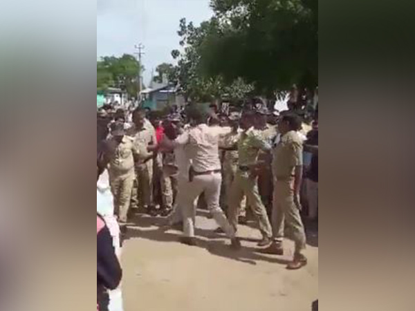 Karnataka: Cop suspended for thrashing villager, departmental inquiry ordered