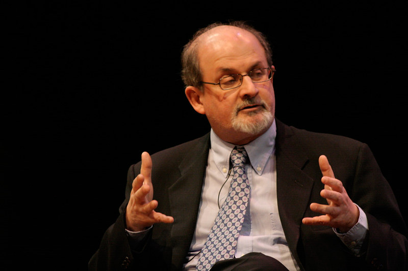 Man suspected of attacking Salman Rushdie charged with attempted murder, assault