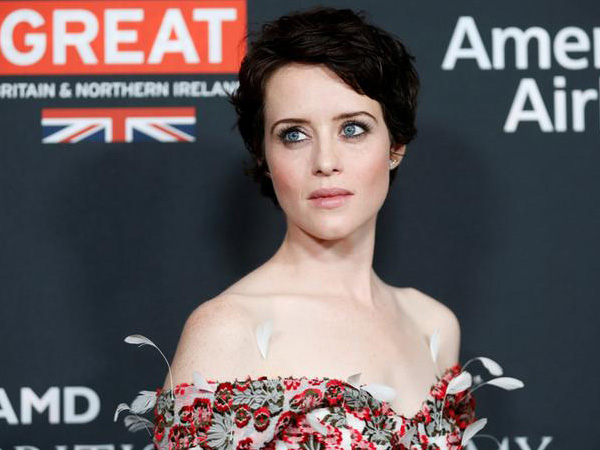 Claire Foy wins Emmy for 'The Crown'