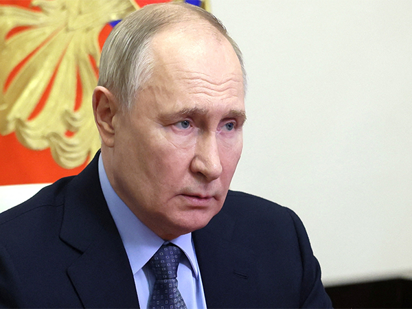 Putin Warns West Against Allowing Ukrainian Strikes on Russian Soil