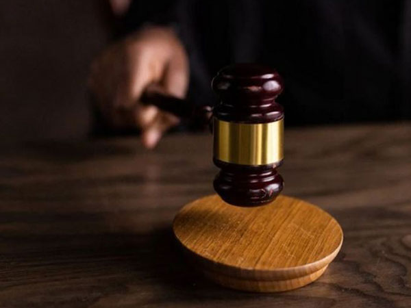 Rohini Court Grants Bail to Alleged Fraudster Selling Customer Financial Data