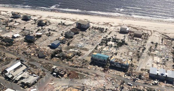 UPDATE 1-Rescuers search for 1,000 missing in Florida Panhandle after hurricane