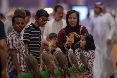 Over 70,000 Visitors, SR2m Falcon Sales on First Day of Riyadh Exhibition