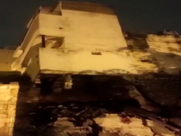 2 families narrow escape after building collapses in Bengaluru 