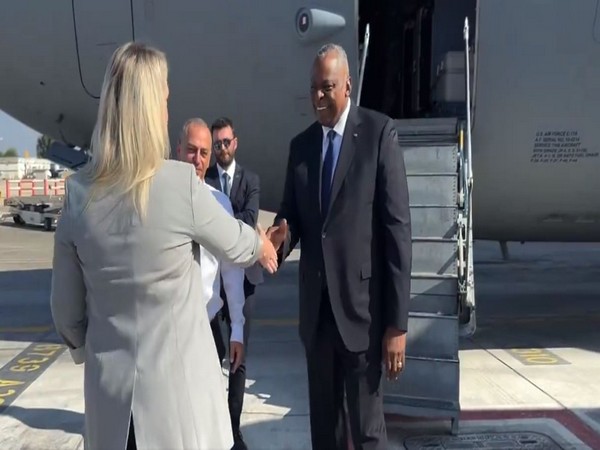 US Defence Secretary Llyod Austin lands in Tel Aviv