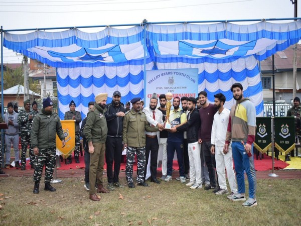 J-K: CRPF organizes cricket tournament in Srinagar under 'The Valley Star Youth Club'
