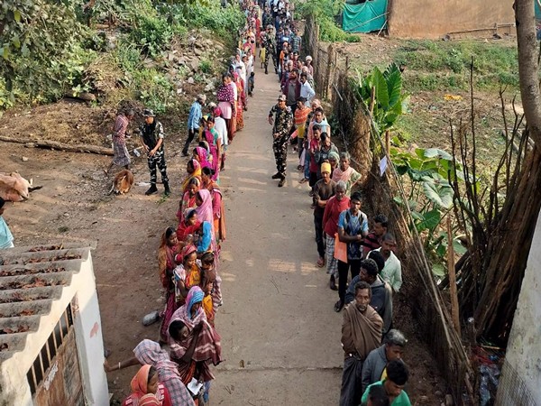 Jharkhand Assembly Polls: High Stakes and Significant Turnouts