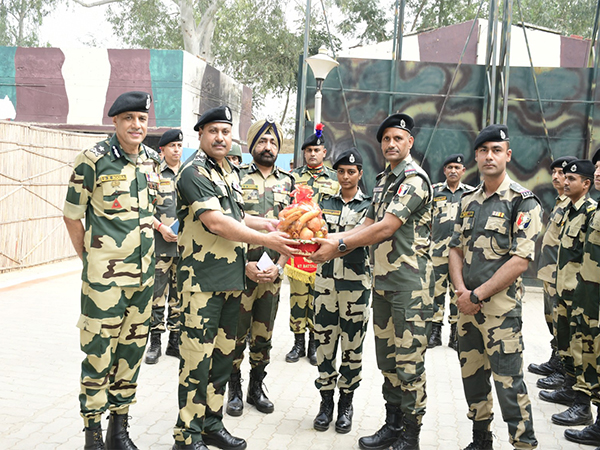 BSF ADG Satish S Khandare's Insightful Jammu Frontier Visit