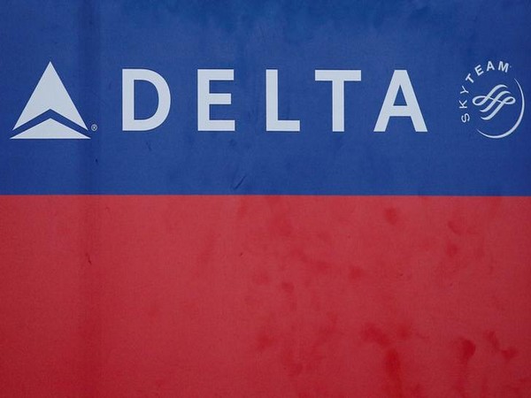 Delta crew failed to warn controllers about Los Angeles fuel dump -FAA