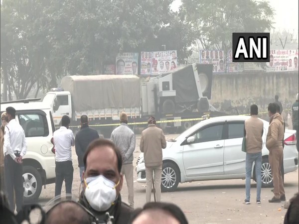 Delhi: IED recovered from Ghazipur Flower Market ahead of Republic Day celebrations