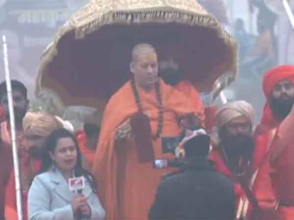 Sacred Waters: Maha Kumbh 2025 Commences with First Amrit Snan on Makar Sankranti