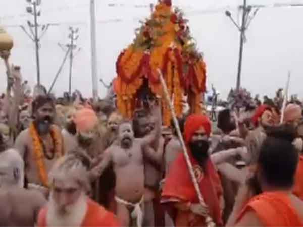 Sacred Processions Lead Maha Kumbh's Majestic 'Amrit Snan'