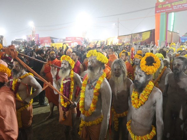 Record-Breaking Devotees Mark First 'Amrit Snan' of Maha Kumbh 2025