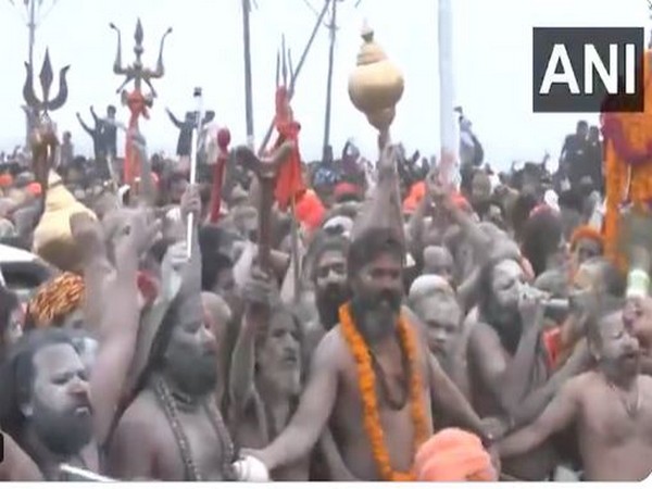 Naga Sadhus Mark First Amrit Snan at Maha Kumbh 2025 with Sacred Dip at Triveni Sangam