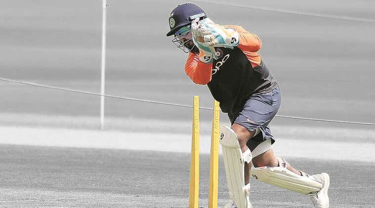 I felt David nicked but others weren't convinced so didn't take review: Pant