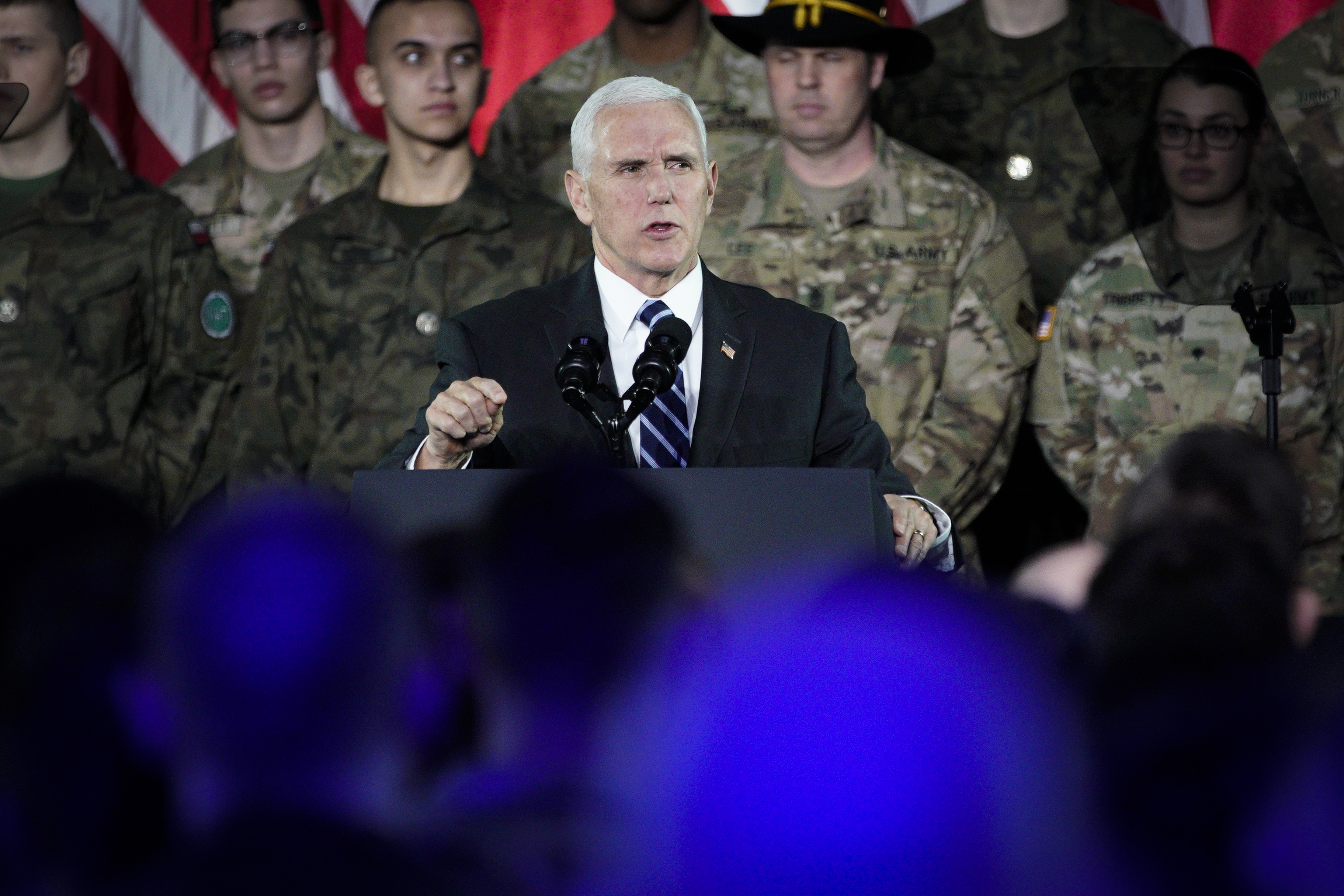 UPDATE 1-Pence visits U.S. troops in Iraq, holds call with prime minister