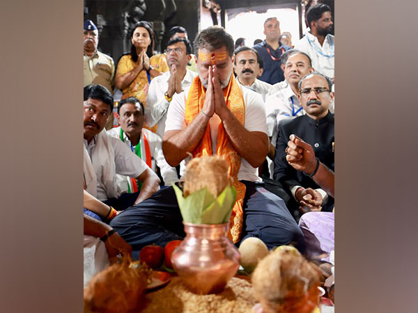 Maharashtra: Rahul Gandhi offers prayers at Trimbakeshwar temple in Nashik