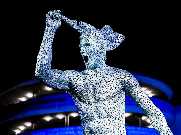 Manchester City unveil Sergio Aguero statue to celebrate club's first Premier League title